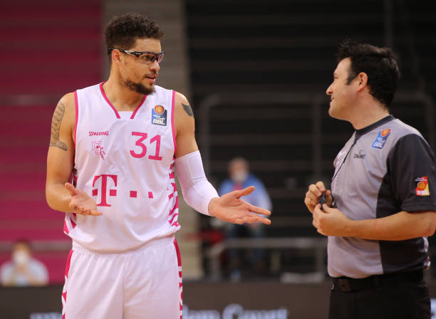 的双重关注 的双重关注