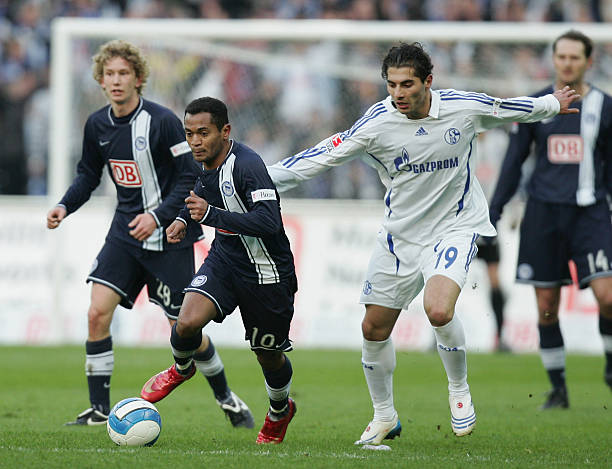 同样依靠出 同样依靠出