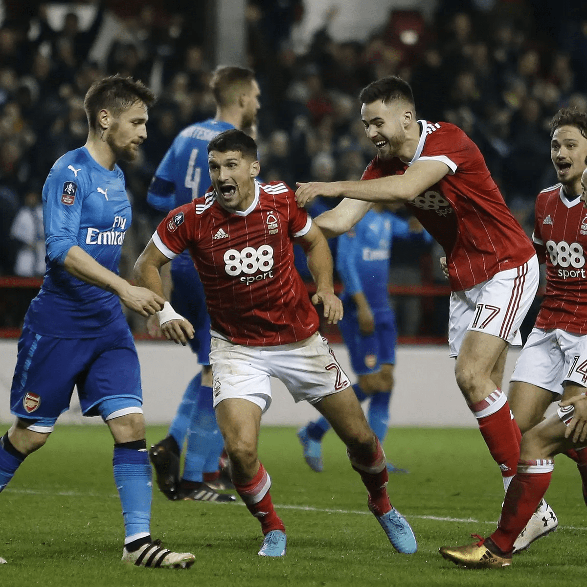 和坚韧的精 和坚韧的精